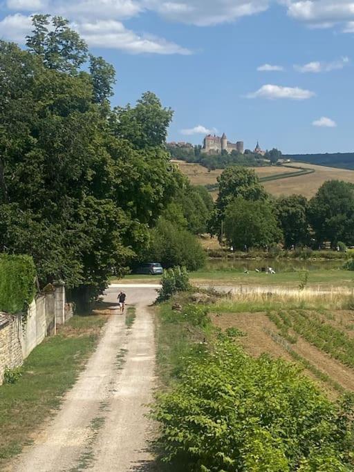 Le Relais Apartman Vandenesse-en-Auxois Kültér fotó